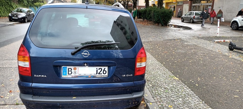 Opel Zafira 165.321 km 3.300 &euro; Berlin 10178