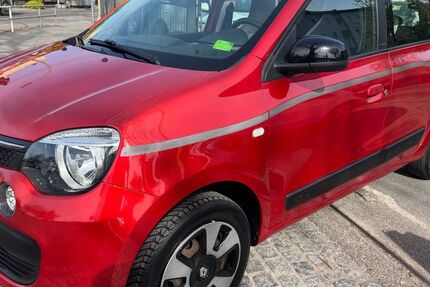 Renault Twingo 59.977 km 6.990 &euro; Berlin - Tempelhof 12107