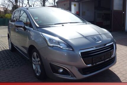 Peugeot 5008 118.223 km 12.480 € Potsdam-Drewitz 14480