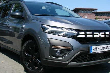 Dacia Jogger 1.0TCe 110 Extreme+ LED 7Sitzer Totwinkel 42.652 km 18.980 &euro; Falkensee 14612