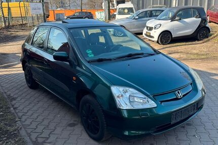 Honda Civic 233.328 km 899 &euro; Berlin 13435