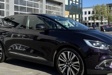 Renault Scenic 52.300 km 10.950 &euro; Berlin-Lichtenberg 10365