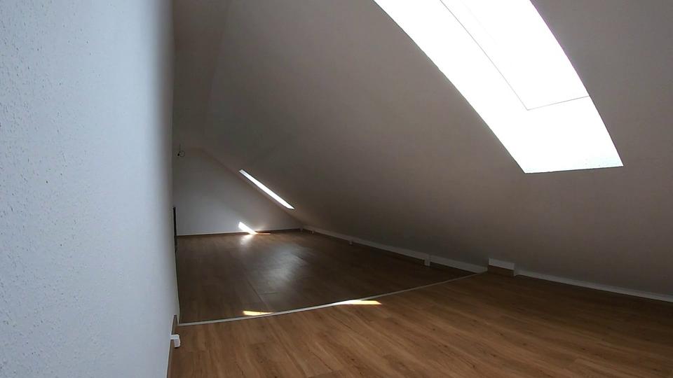 Dachgeschoßwohnung Werder (Havel) - 1 Zimmer, 85 m&sup2;, 1.150&euro; | Angebot:24769555