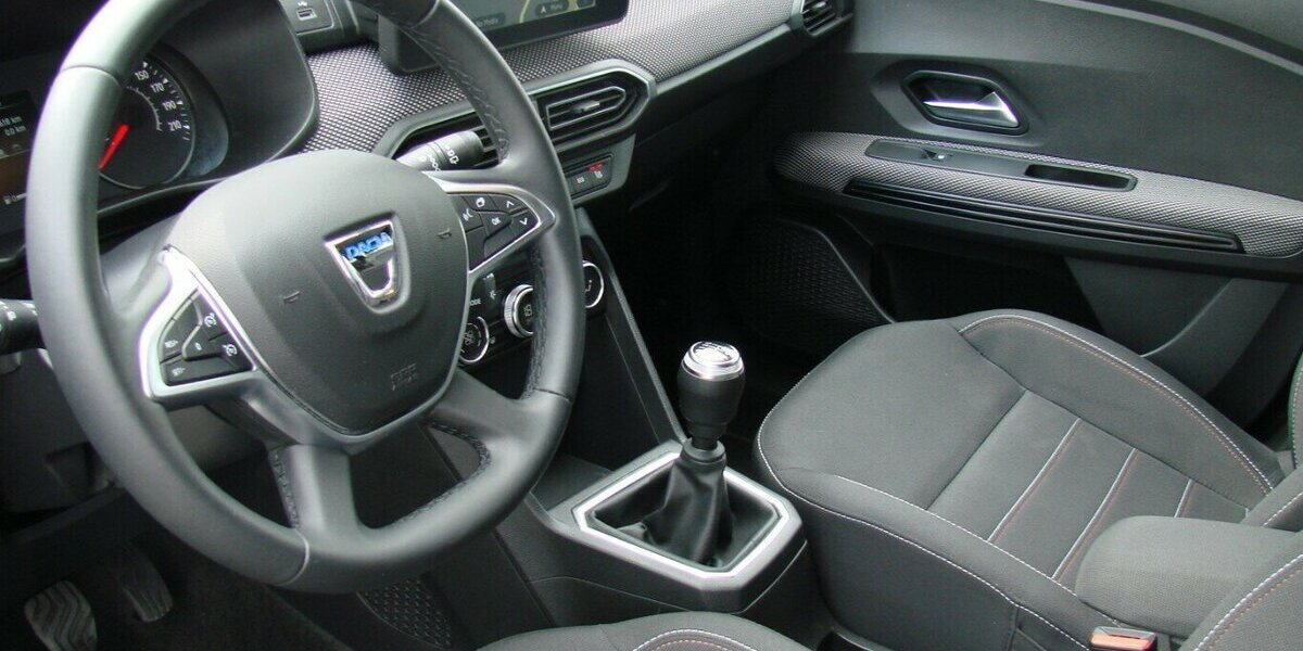 Dacia Jogger 1.0TCe 110 Extreme+ LED 7Sitzer Totwinkel T 40.577 km 17.980 &euro; Falkensee 14612