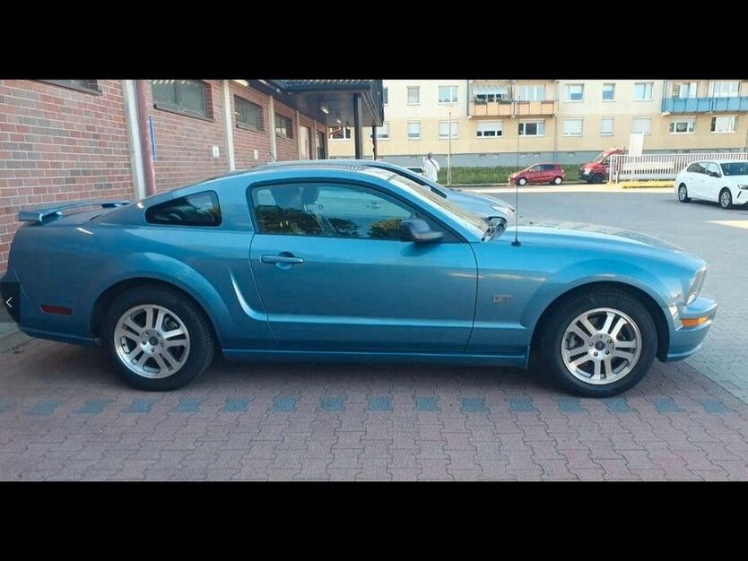Mustang