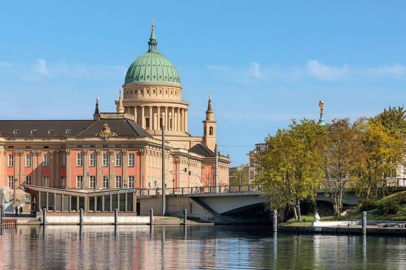Attraktives Reihenendhaus - Werden Sie Vermieter in Potsdam, ohne Käuferprovsion 6 zimmer