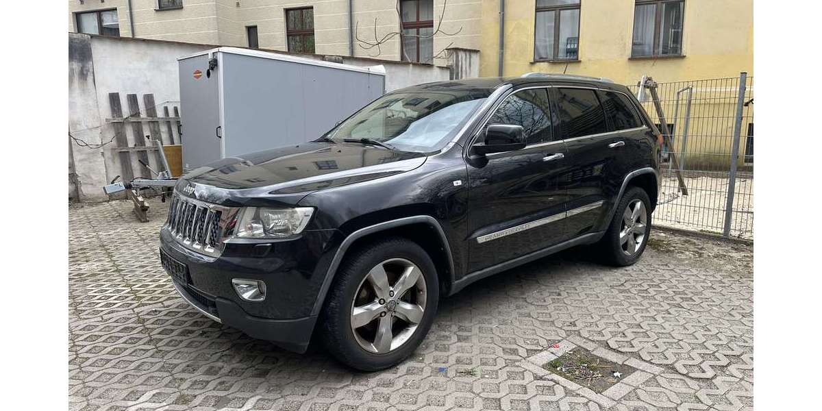 Jeep Grand Cherokee 150.000 km 14.500 &euro; Potsdam 14467
