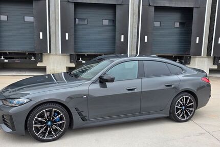 BMW i4 29.173 km 47.950 &euro; Trebbin 14959