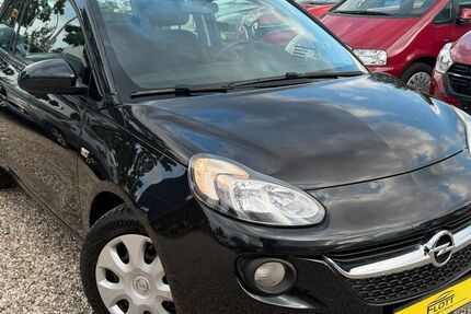 Opel Adam 32.767 km 6.990 &euro; Berlin 13089