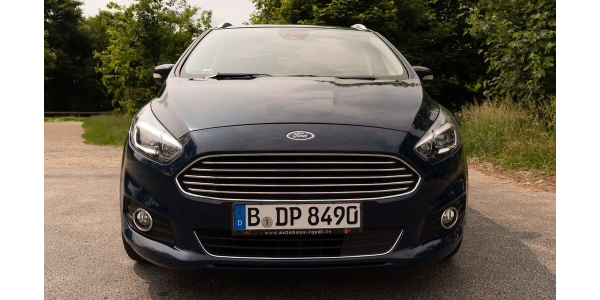 Ford S-Max 139.700 km 16.100 &euro; Berlin 12207