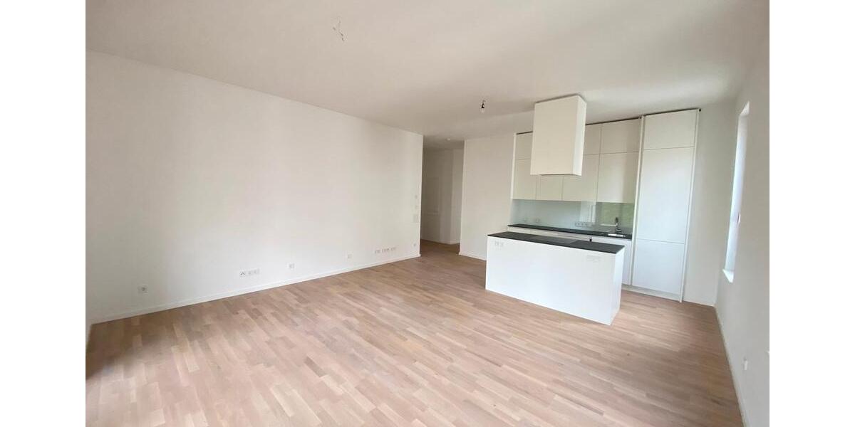 Wunderschöne 3-Zi. Whg. mit hochwertiger EBK und 2 Balkonen! 3 zimmer