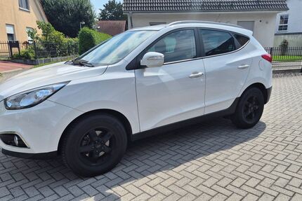 Hyundai ix35 125.400 km 6.800 &euro; Berlin 13158