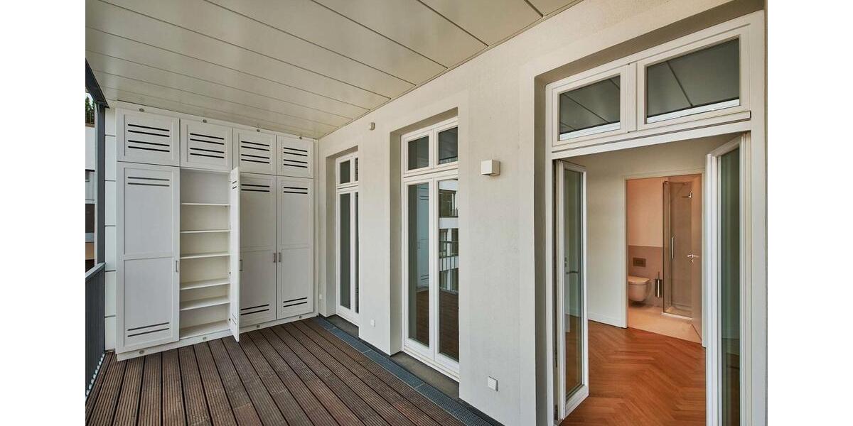 Einfamilienhaus Berlin Mitte - 5 Zimmer, 229 m&sup2;, 1.200&euro; | Angebot:27731991