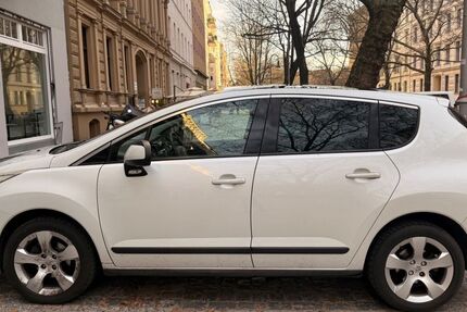Peugeot 3008 149.000 km 5.200 &euro; Berlin 10435
