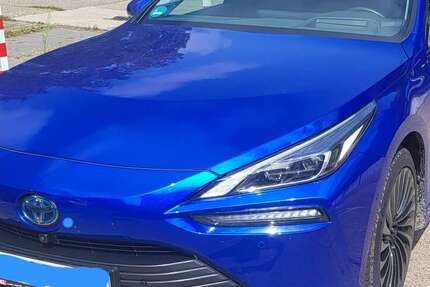 Toyota Mirai 14.000 km 30.000 € Berlin 13086