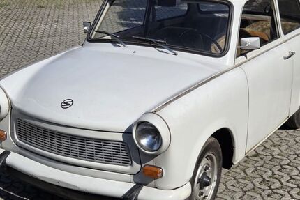 Trabant 601 26.112 km 7.750 &euro; Finsterwalde 03238