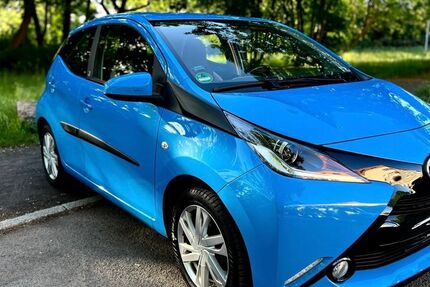 Toyota Aygo (X) 57.400 km 9.500 &euro; Berlin 13507