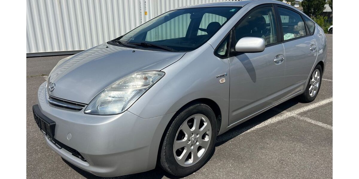 Toyota Prius 312.000 km 2.990 &euro; Berlin 12057