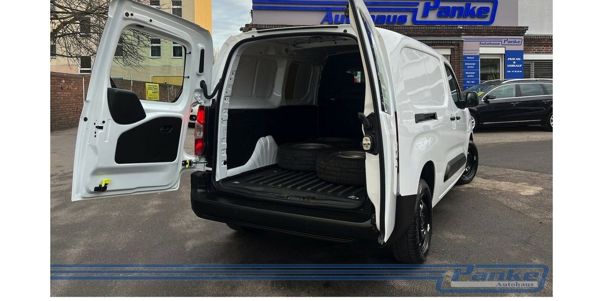 Citroen Berlingo Club XLL2*3-Sitz*Sthzg*Tempo*PDC*Glas* 34.799 km 16.990 &euro; Berlin 13187