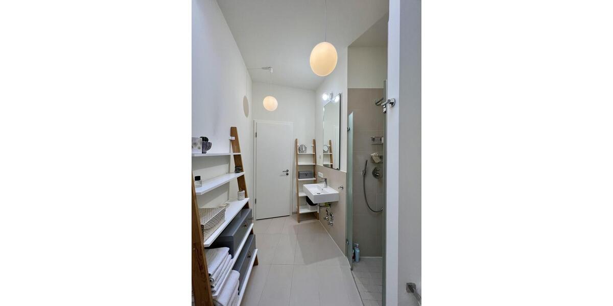 Einfamilienhaus Berlin Mitte - 3 Zimmer, 90 m&sup2;, 2.600&euro; | Angebot:24457283