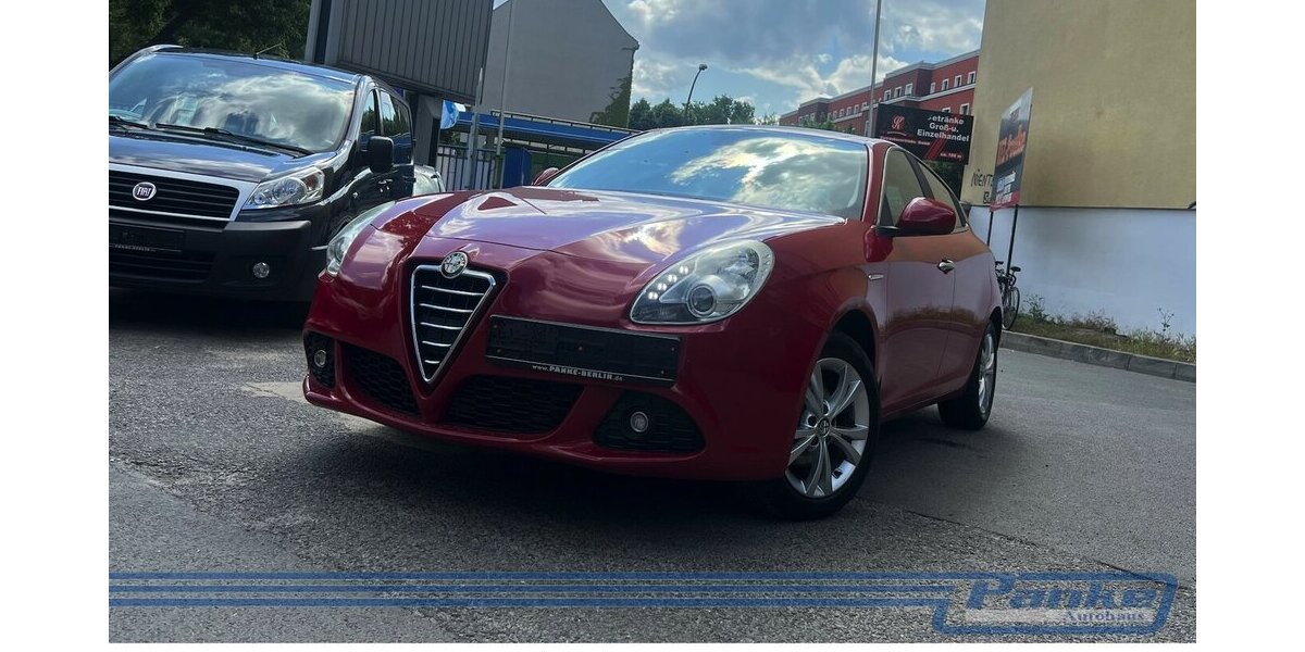 Alfa Romeo Giulietta 1.4 TB 16V Turismo*PDC*2Hand*LED*Tempo 125.000 km 6.480 &euro; Berlin 13187