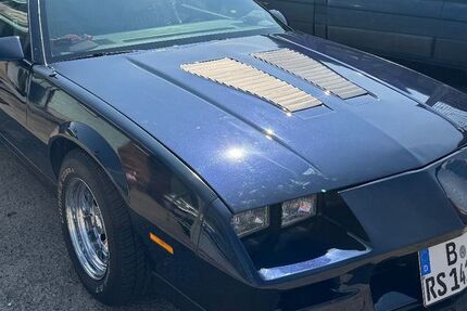 Chevrolet Camaro 181.072 km 9.450 &euro; Berlin 13156