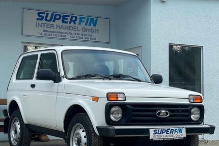 Lada Niva 52.303 km 10.390 € Falkensee 14612