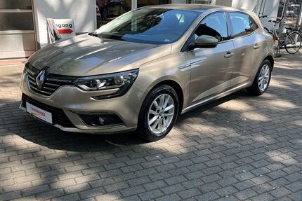 Renault Megane 75.505 km 9.390 &euro; Potsdam 14482