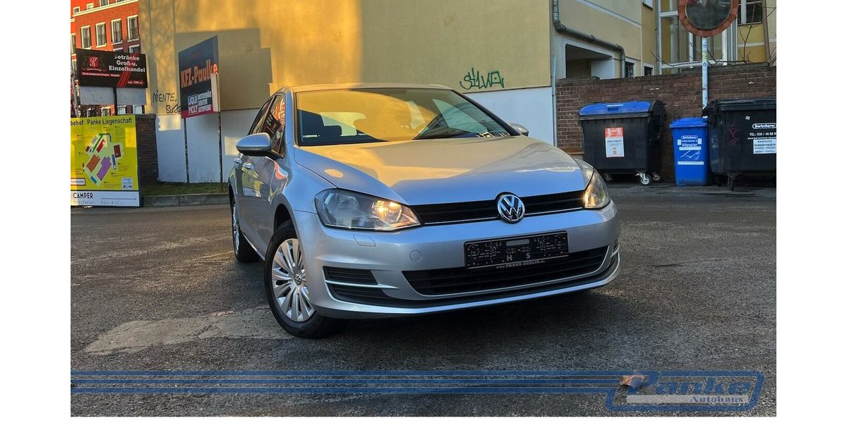 VW Golf VII BMT*Navi*Tempo*SHZ*Tel.*Touch* 120.529 km 8.990 &euro; Berlin 13187