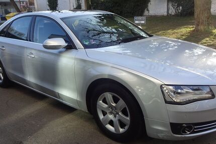 Audi A8 200.000 km 14.900 &euro; Berlin 12249