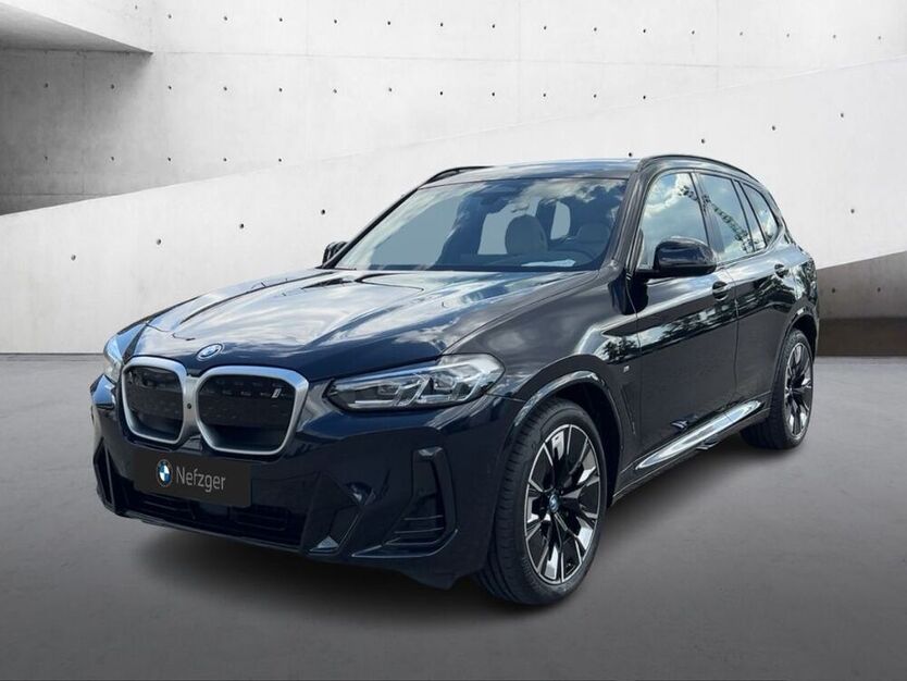 iX3