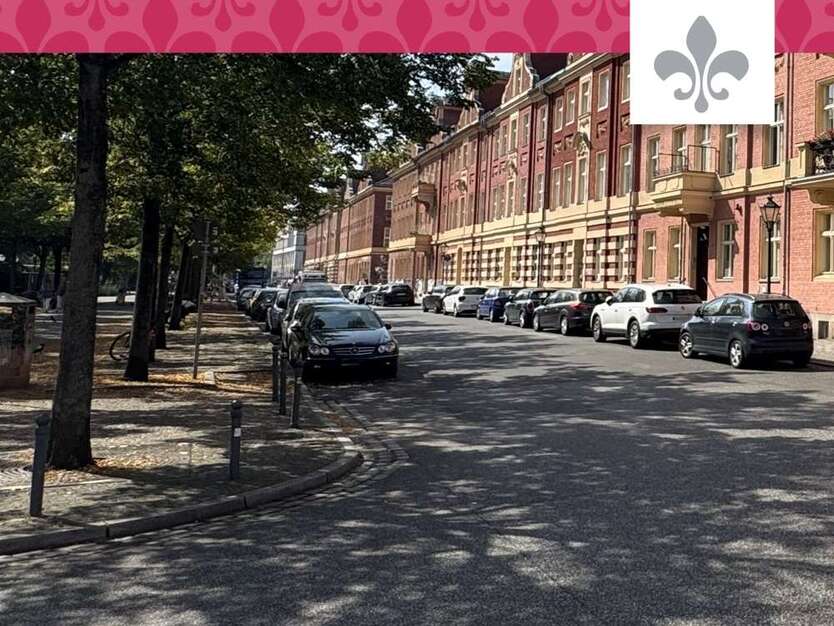 Haus zum Kaufen in Potsdam 1.200.000 € 290 m² 19 zimmer