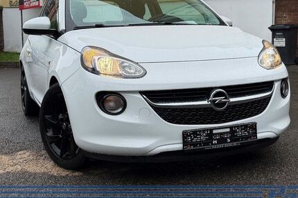 Opel Adam 83.047 km 7.480 &euro; Berlin - Pankow 13187