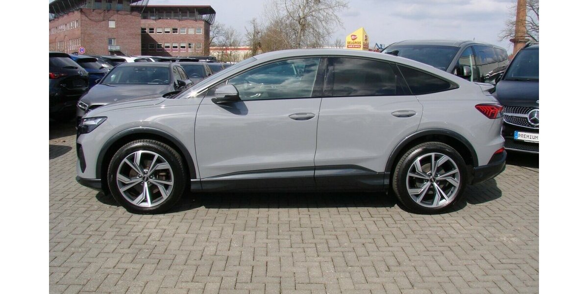 Audi Q4 e-tron Advanced Sportback LED ACC Spurhalteassi 30.452 km 29.980 &euro; Falkensee 14612