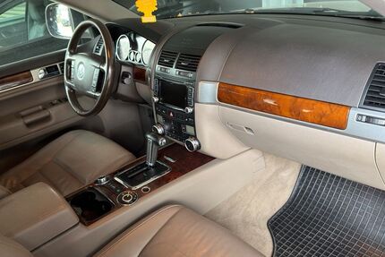 VW Touareg 282.000 km 11.400 € Berlin 10719