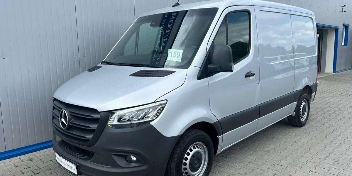 Mercedes-Benz Sprinter 142.733 km 25.699 &euro; Berlin 13055