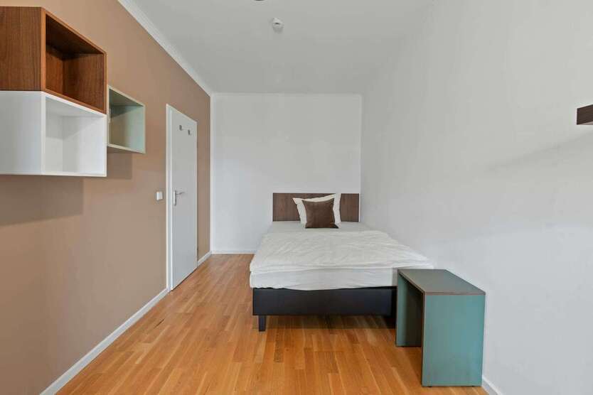 WG-Zimmer in Berlin 830 € 14 m² zimmer