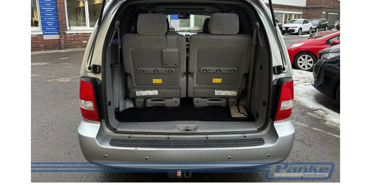 Kia Carnival 2.9 CRDi EX Aut.*6Sitz*Pano*SHZ* 208.364 km 3.480 &euro; Berlin 13187