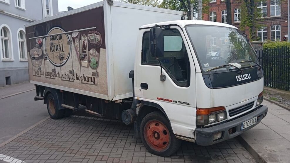 Isuzu Andere 238.000 km 3.800 € Berlin 10785