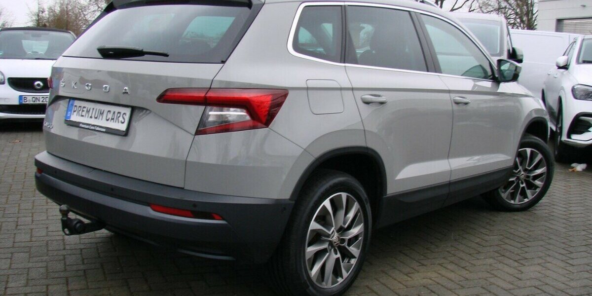 Skoda Karoq 1,5TSi Clever ACC 360° LED Pano AHK 56.303 km 24.980 &euro; Falkensee 14612