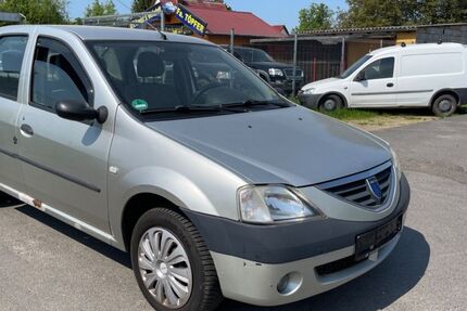 Dacia Logan 105.000 km 1.490 &euro; DAHLEWITZ 15827