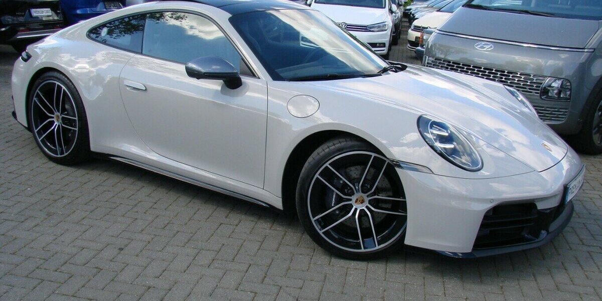 Porsche 992 .2 Carrera T Sport-Design Matrix Pano 360º BOS 8.426 km 129.980 &euro; Falkensee 14612