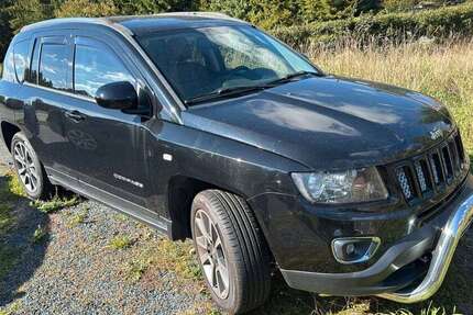 Jeep Compass 129.000 km 7.950 € Berlin 10245