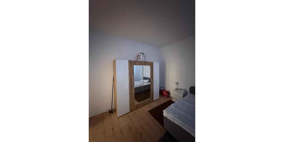 Wohnung in Potsdam (Zeppelinstraße) abzugeben – inkl. Einbauküche 1 zimmer