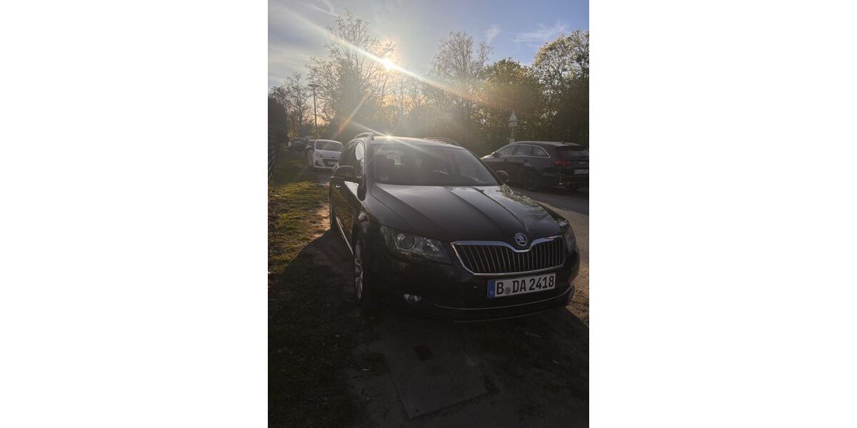 Skoda Superb 199.500 km 8.990 &euro; Berlin 13591