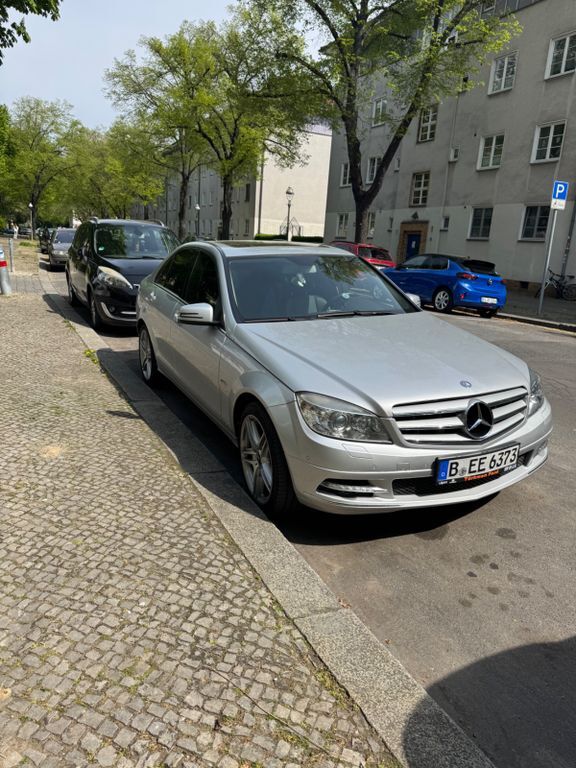 Mercedes-Benz C 250 151.000 km 9.499 € Berlin 12057