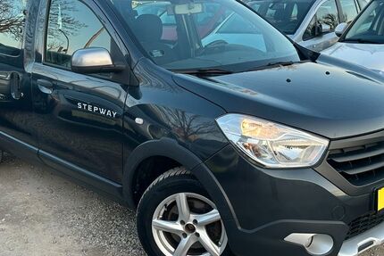 Dacia Dokker 122.478 km 8.990 &euro; Berlin 13089