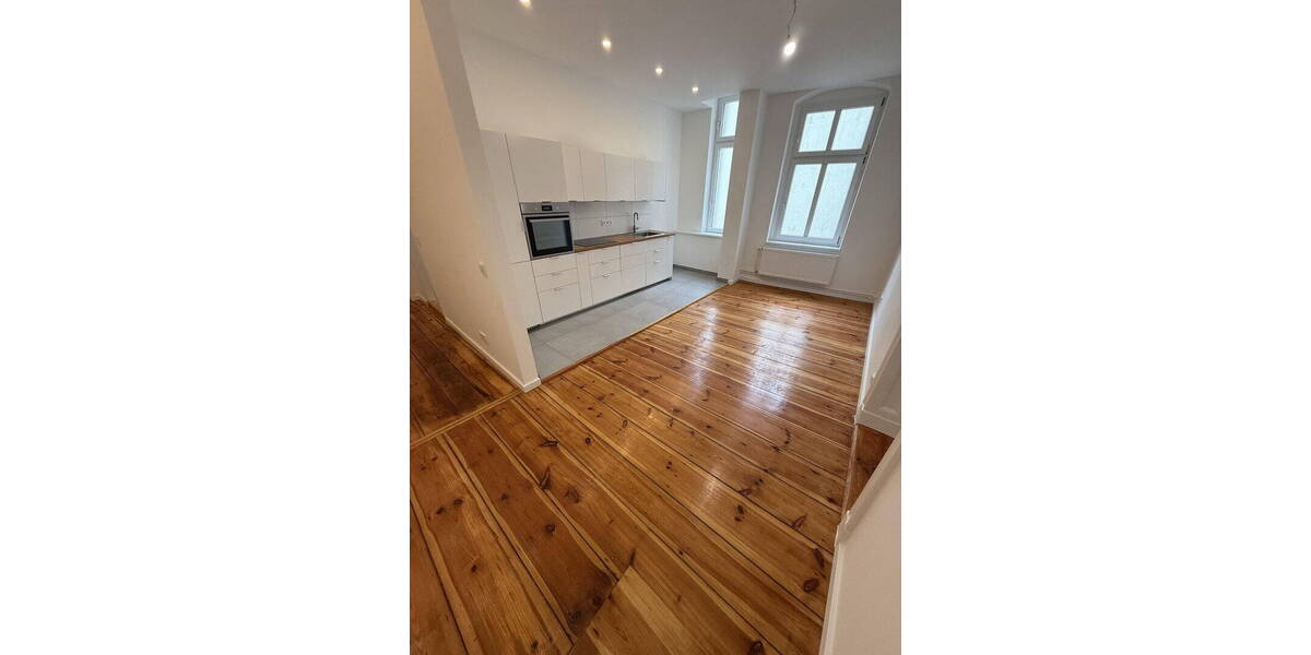 Etagenwohnung Berlin Charlottenburg - 2 Zimmer, 62 m&sup2;, 1.283&euro; | Angebot:26257567