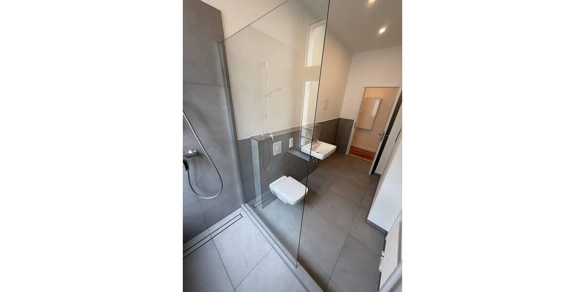 Etagenwohnung Berlin Charlottenburg - 2 Zimmer, 62 m&sup2;, 1.283&euro; | Angebot:26257567