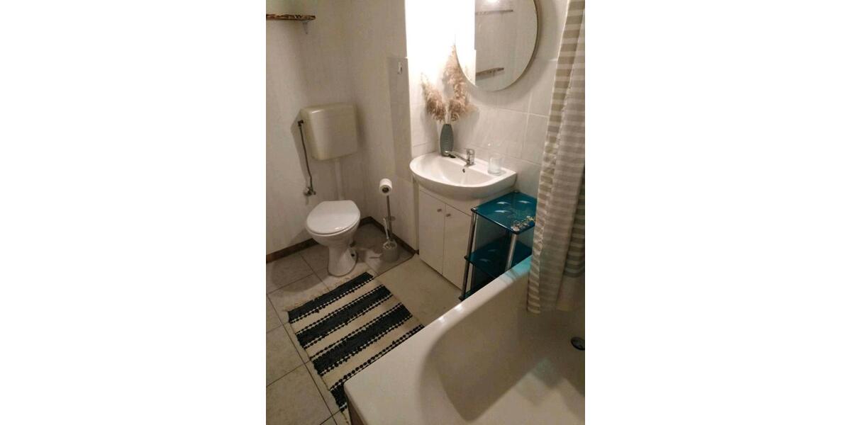 Dachgeschoßwohnung Michendorf - 1.5 Zimmer, 42 m&sup2;, 650&euro; | Angebot:24210889